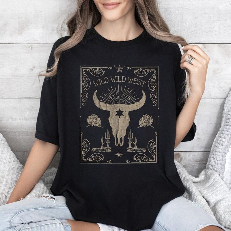Wild Wild West, Skull, Cattle, Cowboy, Cowgirl, Tshirt, Women's Crew Neck, Crewneck