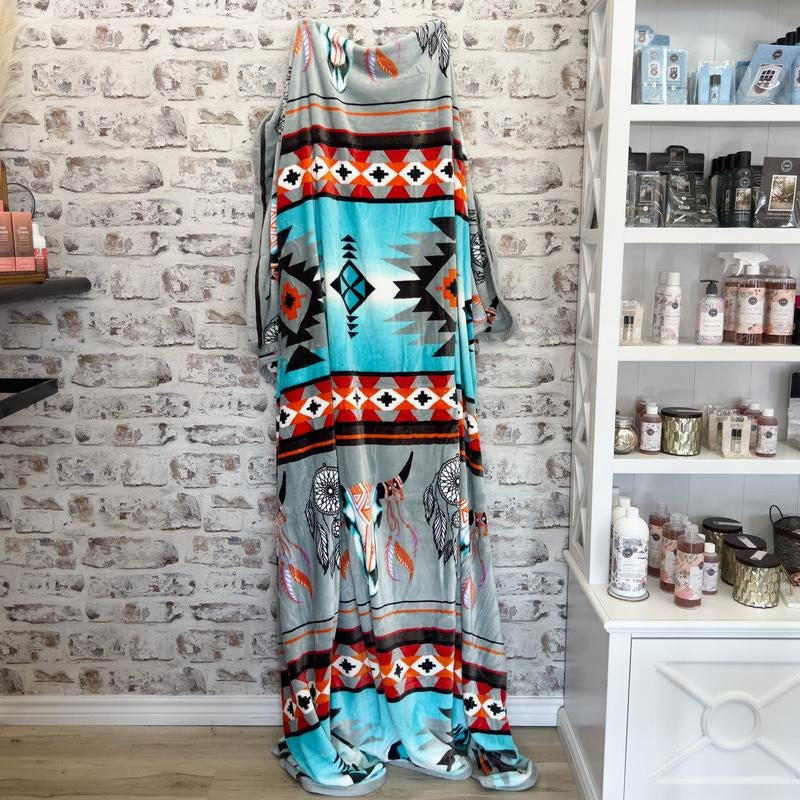 Z Grey Bull Skull Oversized Blanket 82"x90"