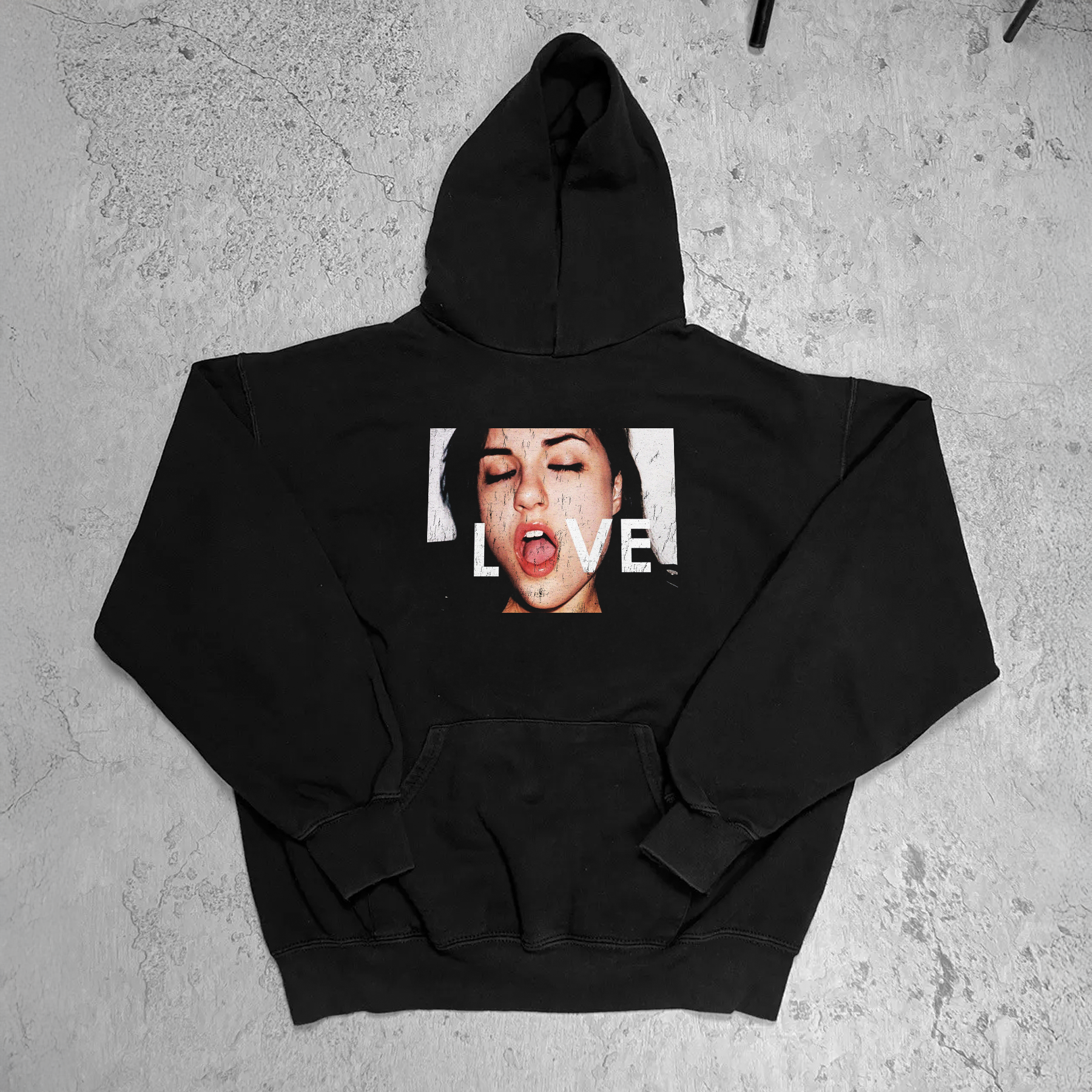 'LOVE' BLACK HOODIE