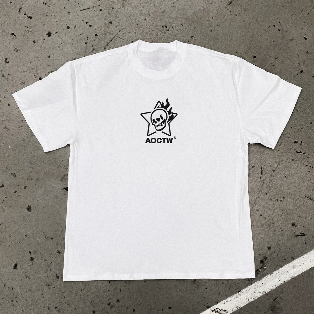 'FIREY DEPTHS' HEAVYWEIGHT SKULL TEE