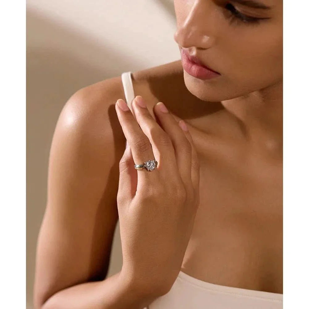 "Timeless Solitaire Engagement Ring – Perfect Proposal Piece"